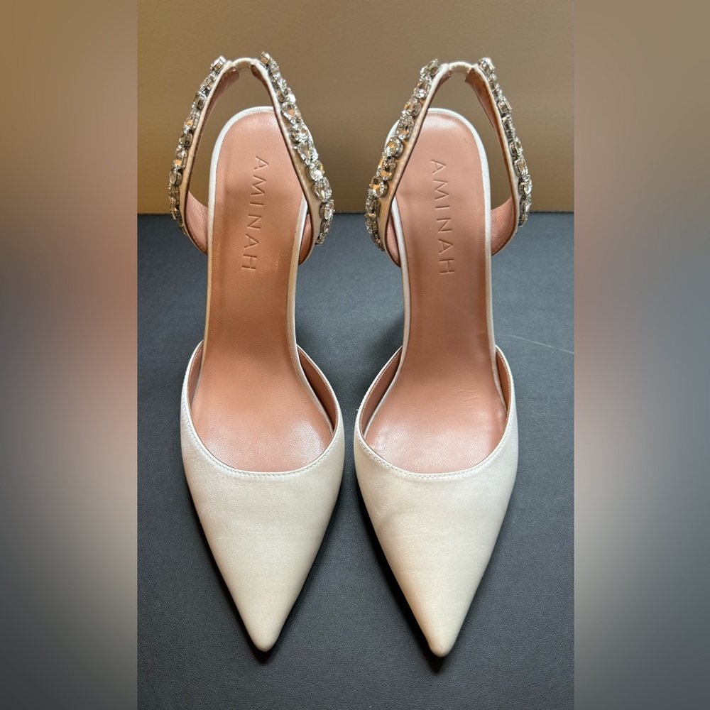 Aminah Abdul Jillil Soleil satin pumps